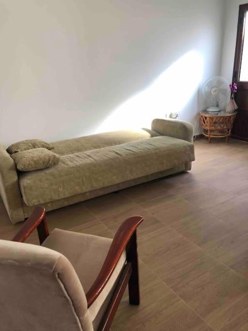 Arsinoe Guest House 파마구스타 외부 사진
