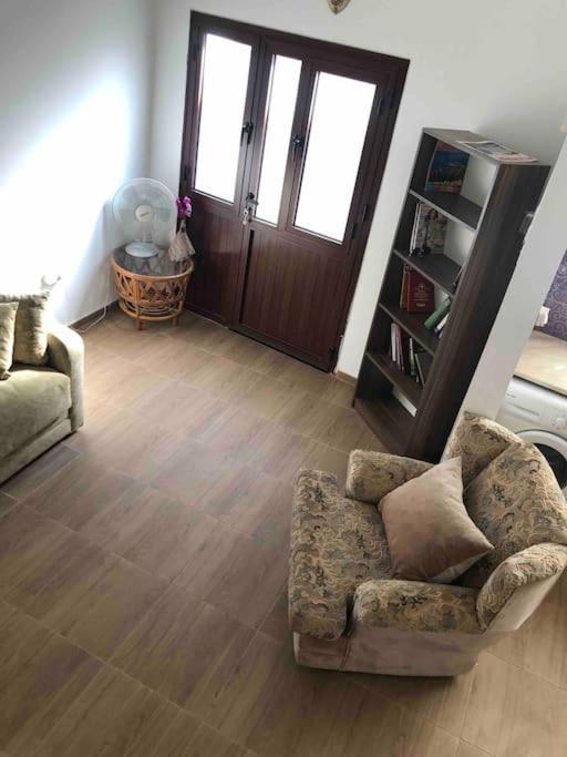 Arsinoe Guest House 파마구스타 외부 사진